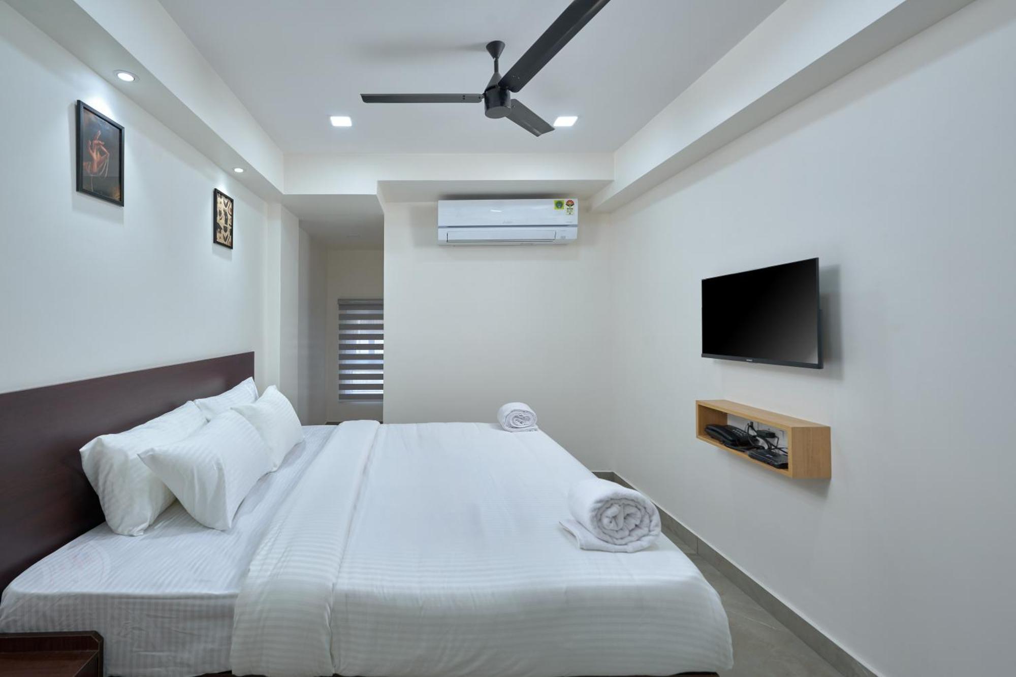 Reach Inn Kochi Exterior photo
