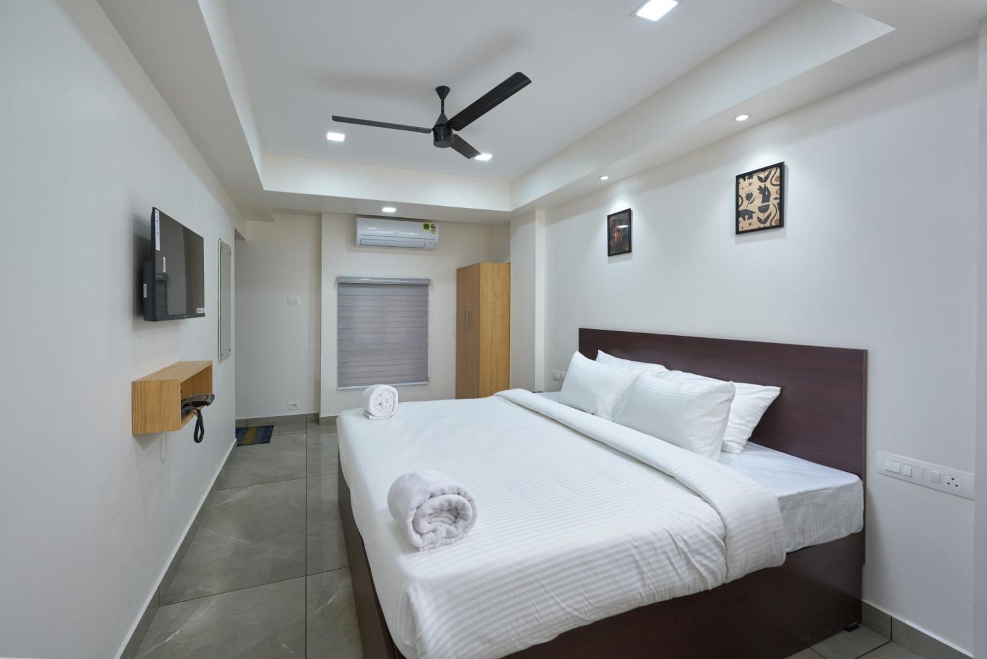 Reach Inn Kochi Exterior photo