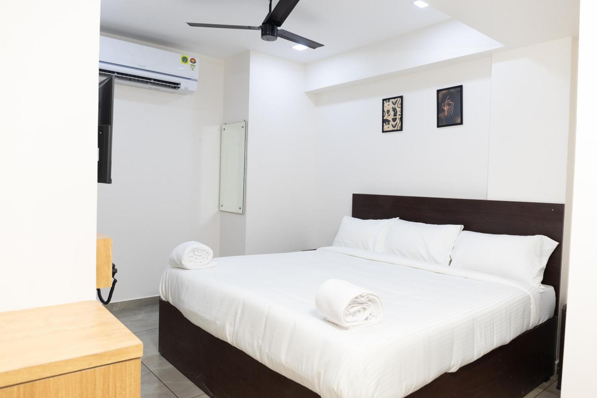Reach Inn Kochi Exterior photo