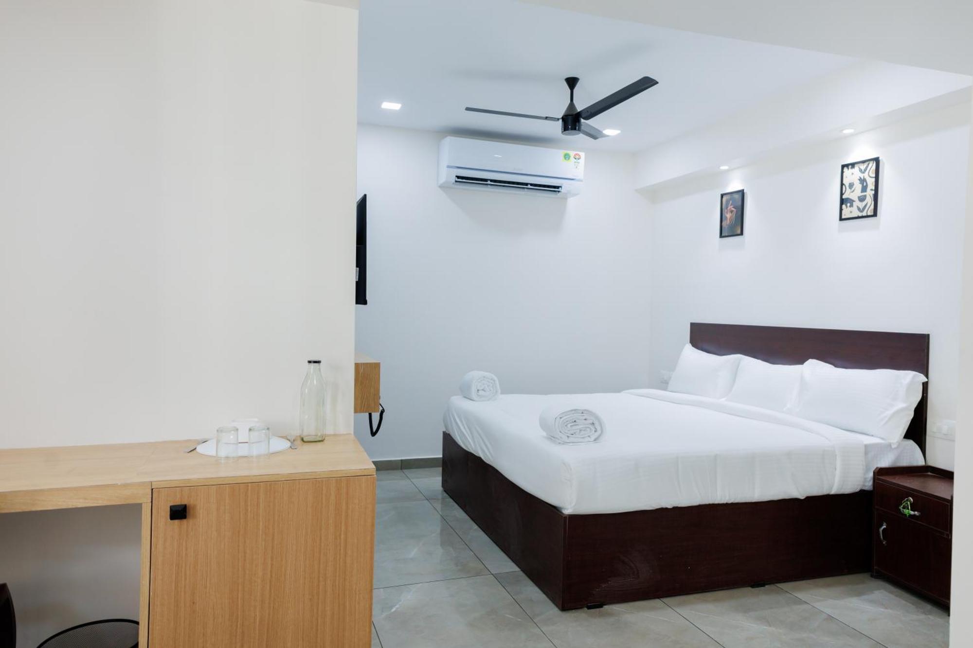 Reach Inn Kochi Exterior photo